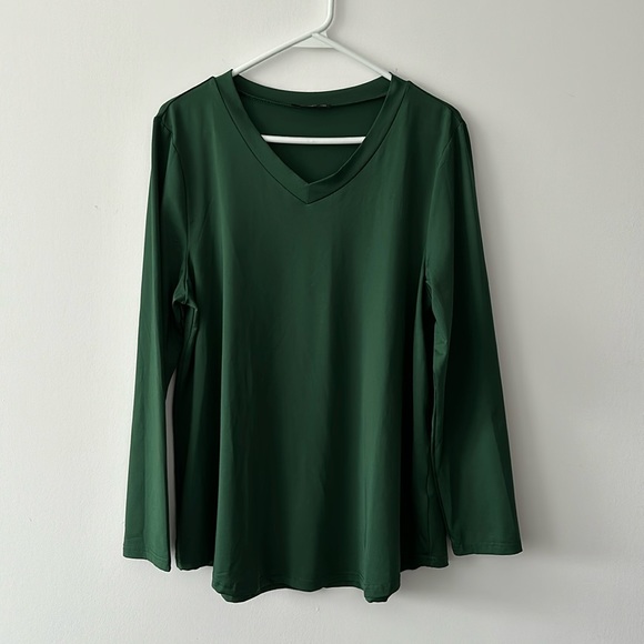 Green long sleeve shirt - Picture 1 of 4